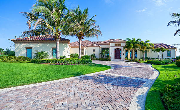 Best Commercial Driveway Pavers  in Frankfort, IN